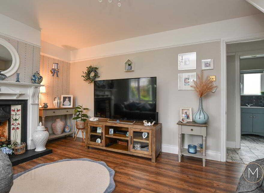 46 Oaklands, Antrim, BT41 1LS