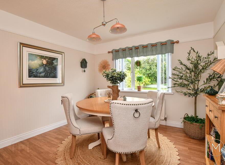 46 Oaklands, Antrim, BT41 1LS