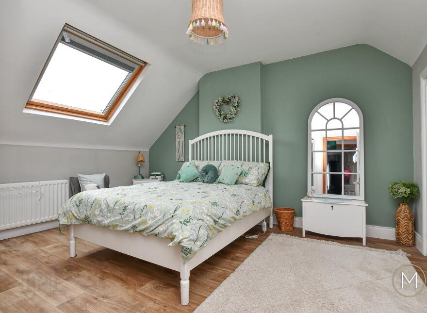 46 Oaklands, Antrim, BT41 1LS
