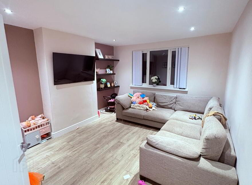 22 Creevy Avenue, Belfast, BT5 7PN