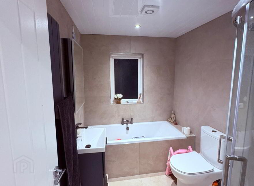 22 Creevy Avenue, Belfast, BT5 7PN