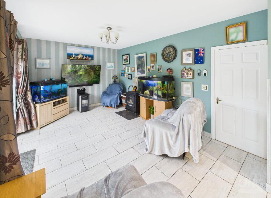 10 Parkers Hill, Walsh Island, R35V578