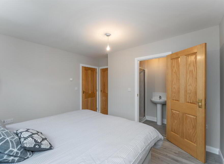 11 Glenview Avenue, Newtownabbey, BT37 0ZX