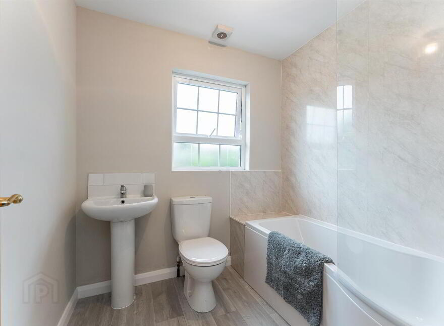 11 Glenview Avenue, Newtownabbey, BT37 0ZX