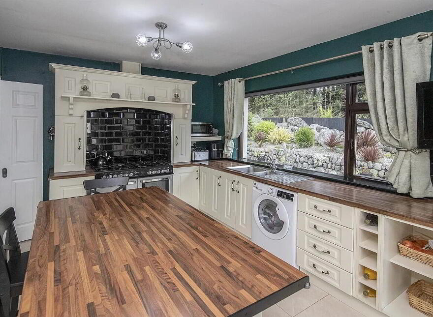 The Woodlands, Mahon Bridge, Kilmacthomas, X42YN79