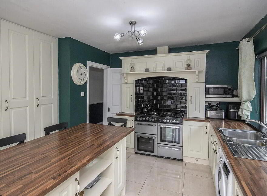 The Woodlands, Mahon Bridge, Kilmacthomas, X42YN79