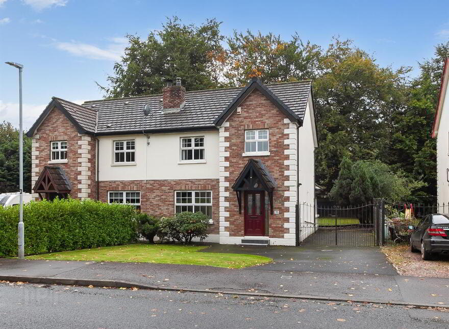 10 Rogan Manor, Newtownabbey, BT36 4BB photo