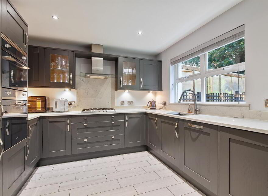 10 Rogan Manor, Newtownabbey, BT36 4BB