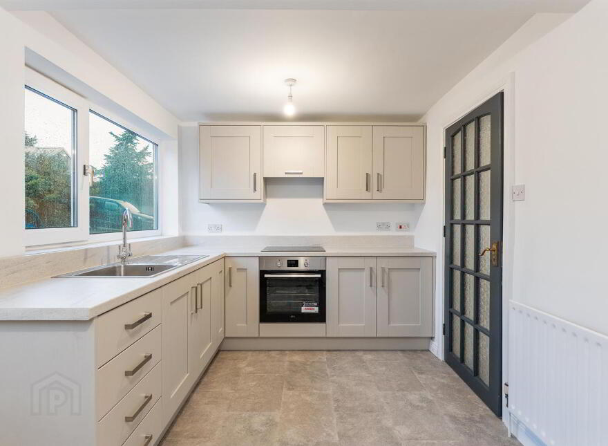 35 Bridge Street, Comber, Newtownards, BT23 5AT