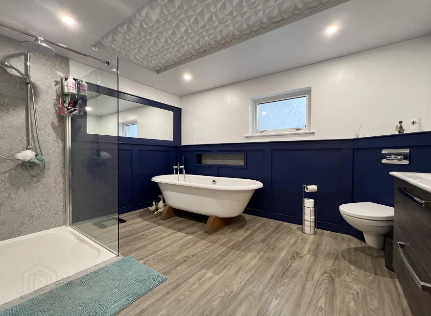 69 Kesh Road, Maze, Lisburn, BT27 5RR