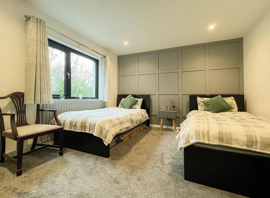 69 Kesh Road, Maze, Lisburn, BT27 5RR