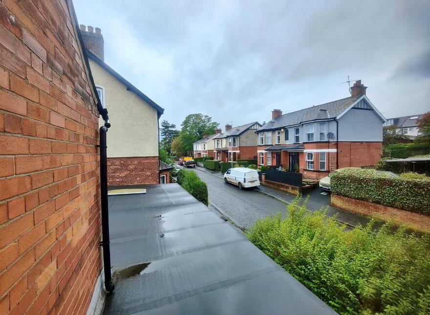 30 Old Cavehill Road, Belfast, BT15 5GT