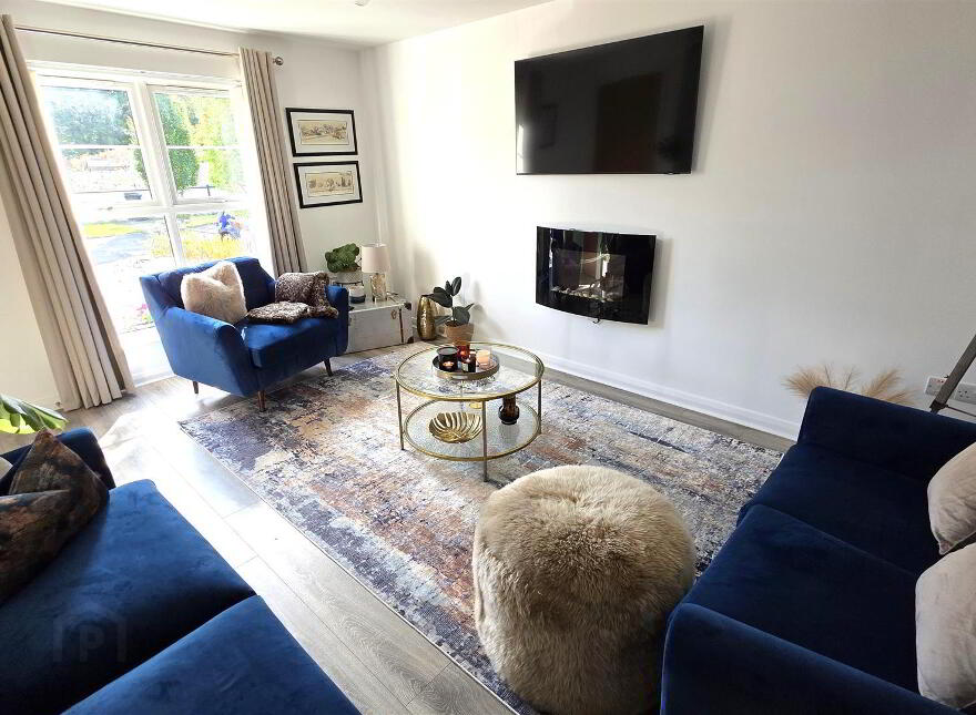 10 Bedford Meadows, Antrim, BT41 1AE