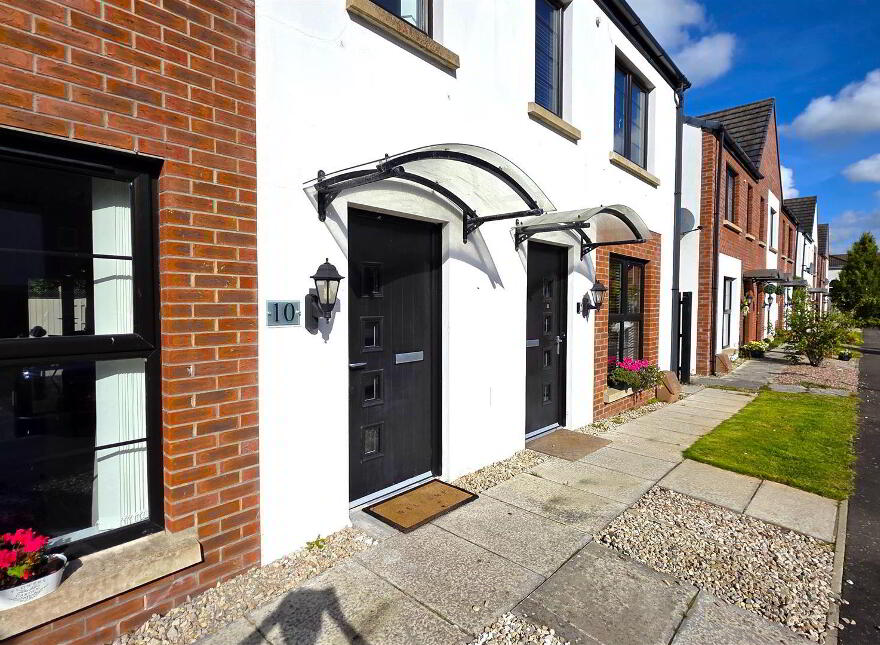 10 Bedford Meadows, Antrim, BT41 1AE