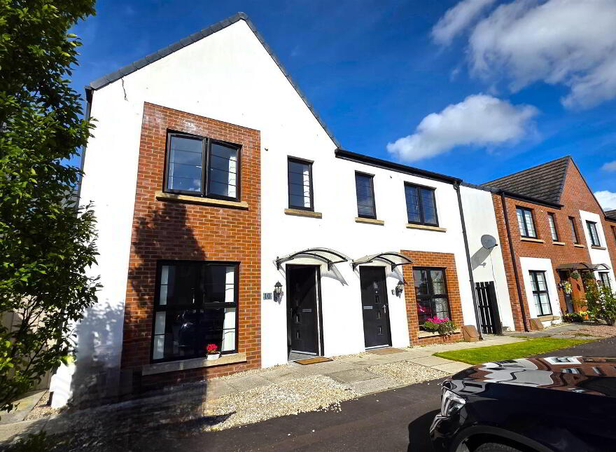 10 Bedford Meadows, Antrim, BT41 1AE photo