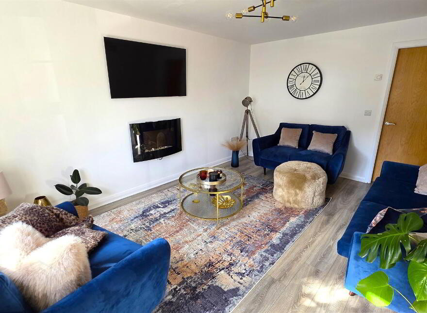 10 Bedford Meadows, Antrim, BT41 1AE