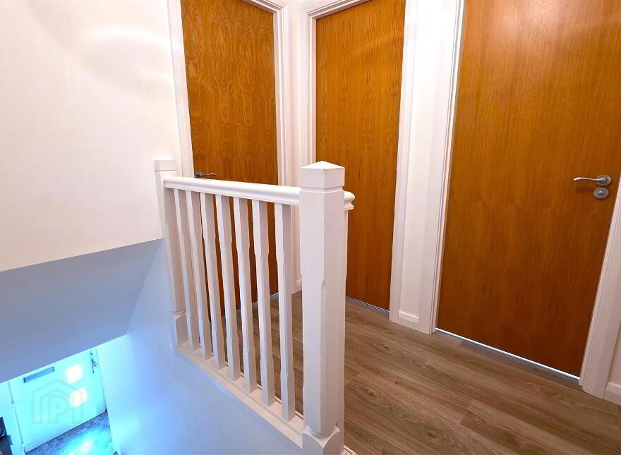 10 Bedford Meadows, Antrim, BT41 1AE