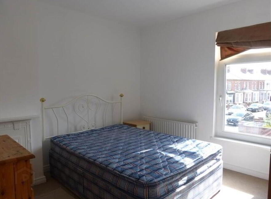 39 Northbrook Street, Lisburn Road, Belfast, BT9 7DH