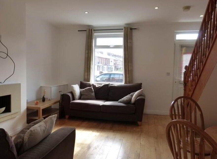 39 Northbrook Street, Lisburn Road, Belfast, BT9 7DH