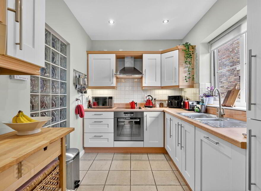 34 Strathearn Lane, Belfast, BT4 2BT
