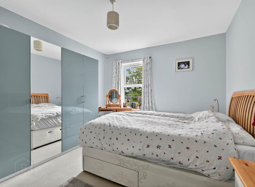 34 Strathearn Lane, Belfast, BT4 2BT