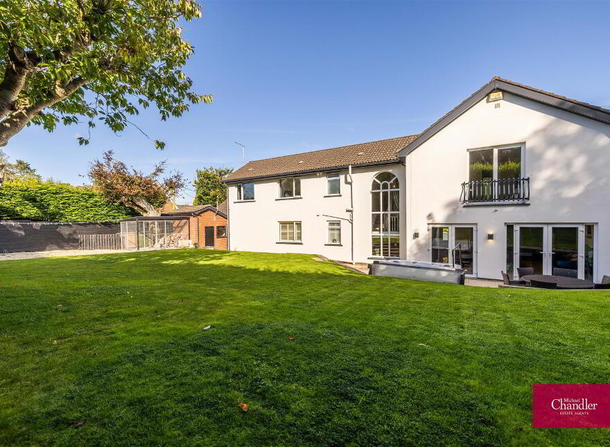 6 Glen Road, Cultra, Holywood, BT18 0HB