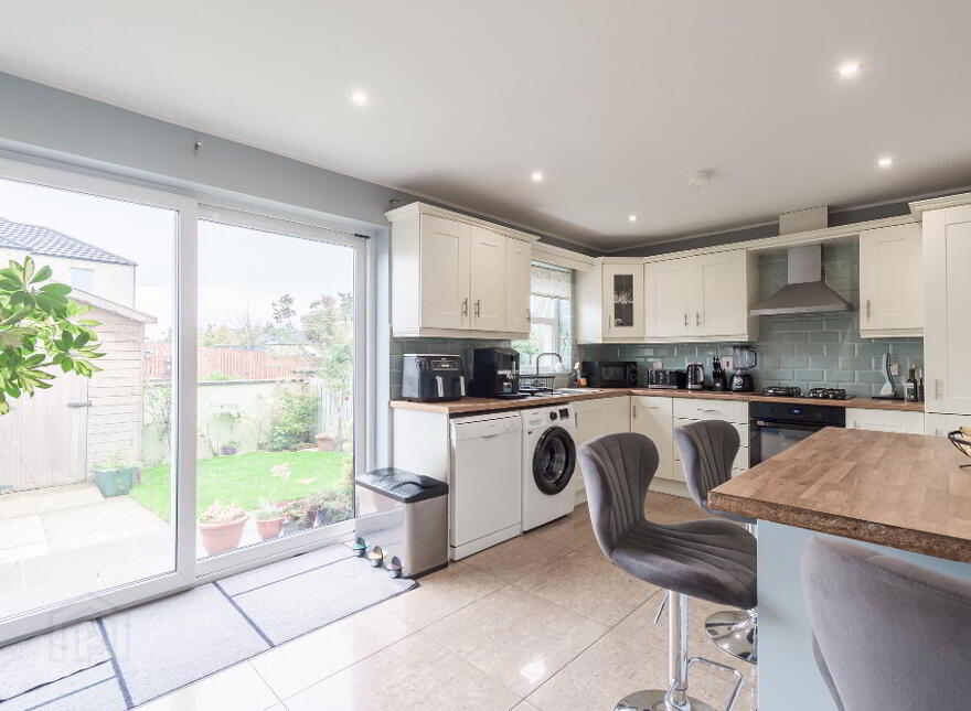 5 Kingsfort Square, Moira, BT67 0UW