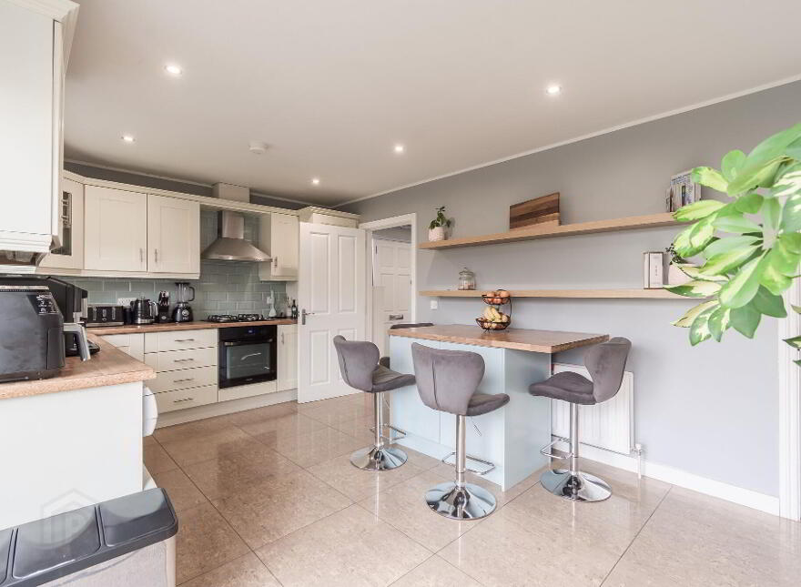 5 Kingsfort Square, Moira, BT67 0UW