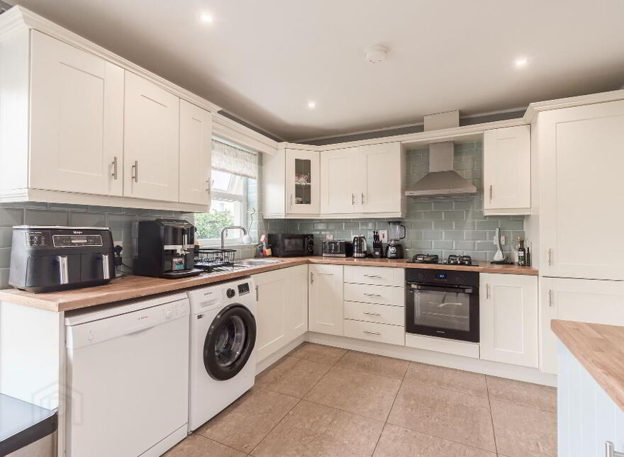 5 Kingsfort Square, Moira, BT67 0UW