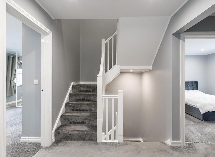 5 Kingsfort Square, Moira, BT67 0UW