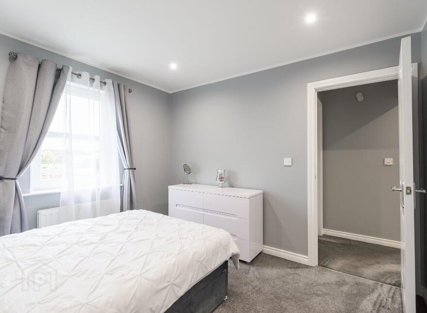 5 Kingsfort Square, Moira, BT67 0UW