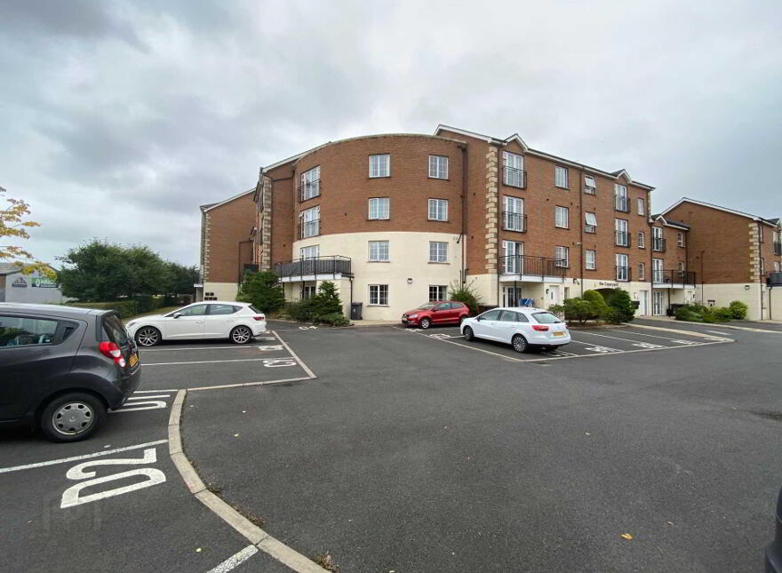 Apt 41 The Courtyard, Castlereagh Road, Belfast, BT5 5FZ photo