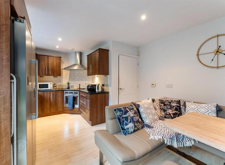 3 Lagmore View Gardens, Stewartstown, Belfast, BT17 0FQ