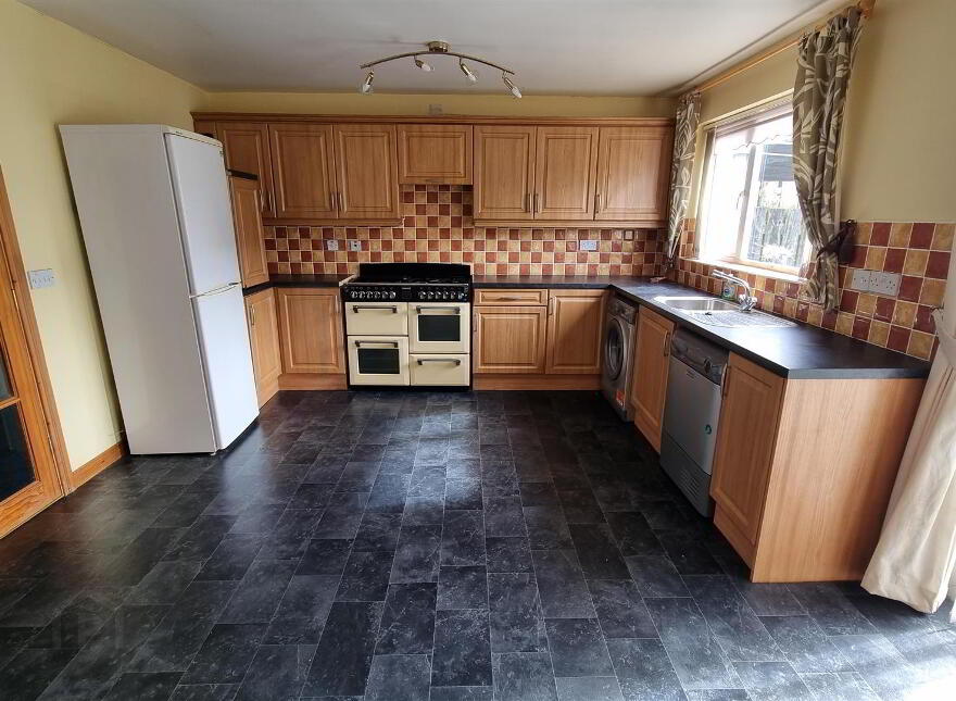 37 Main Street, Carrowdore, BT22 2HN
