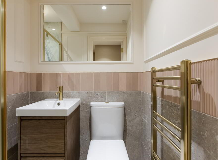 Apt 4, 3 Eglantine Gardens, Belfast, BT9 6EZ