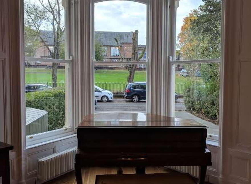 Apt 1, 16 College Gardens, Belfast, BT9 6BQ