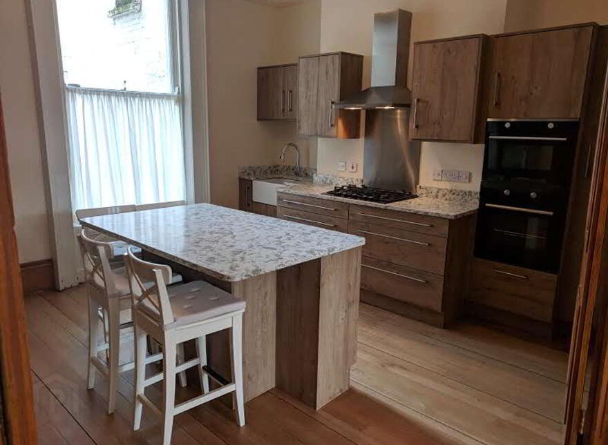 Apt 1, 16 College Gardens, Belfast, BT9 6BQ