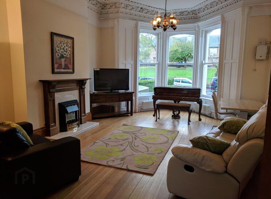 Apt 1, 16 College Gardens, Belfast, BT9 6BQ