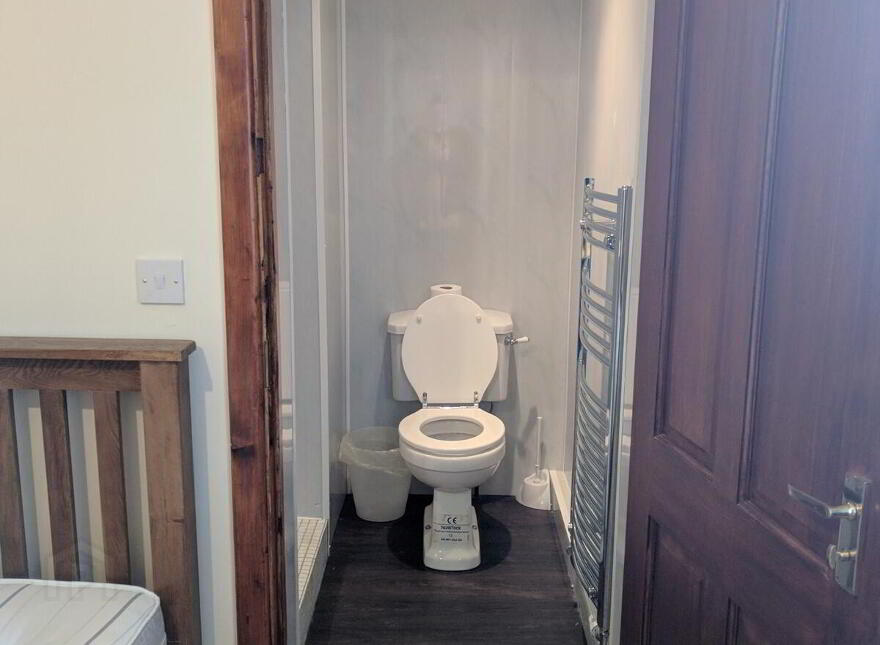 Apt 1, 16 College Gardens, Belfast, BT9 6BQ