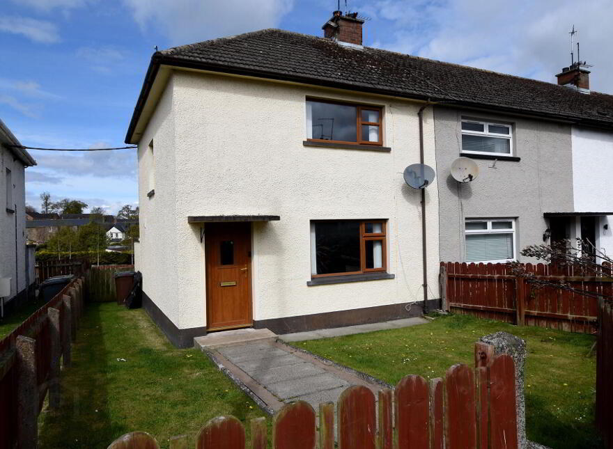 8 McCartney Place, Moira, BT67 0NU photo