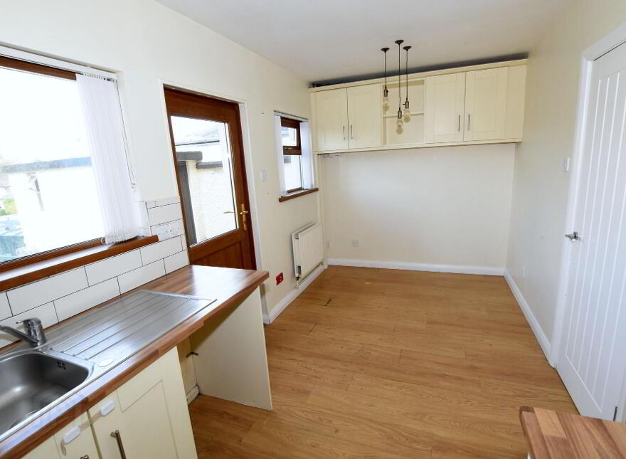 8 McCartney Place, Moira, BT67 0NU
