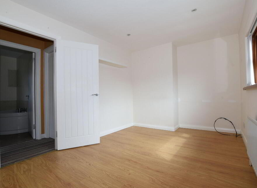 8 McCartney Place, Moira, BT67 0NU