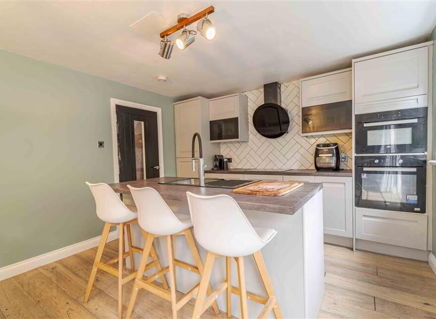 16 Kinallen Court, Kinallen, BT25 2DX