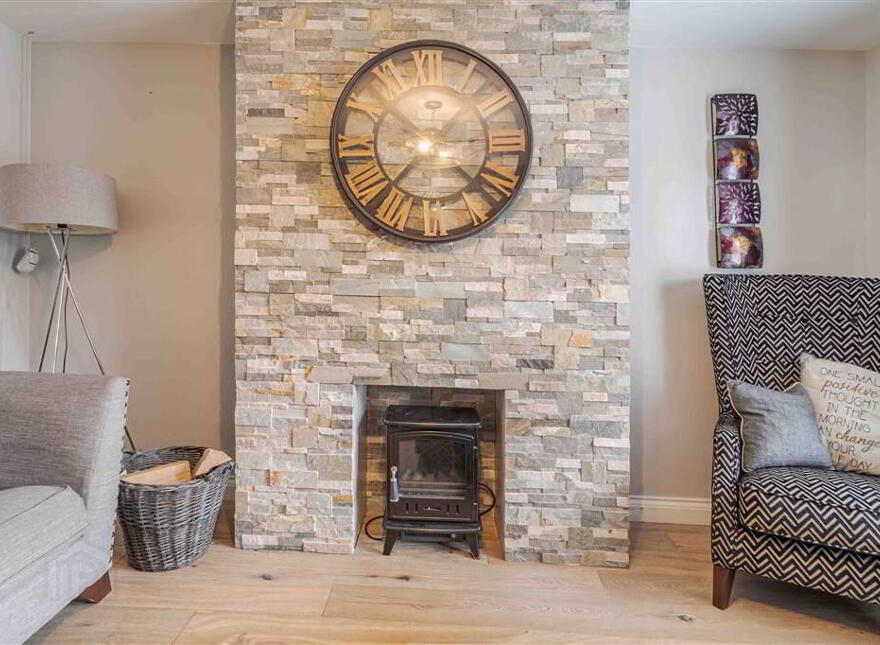 16 Kinallen Court, Kinallen, BT25 2DX