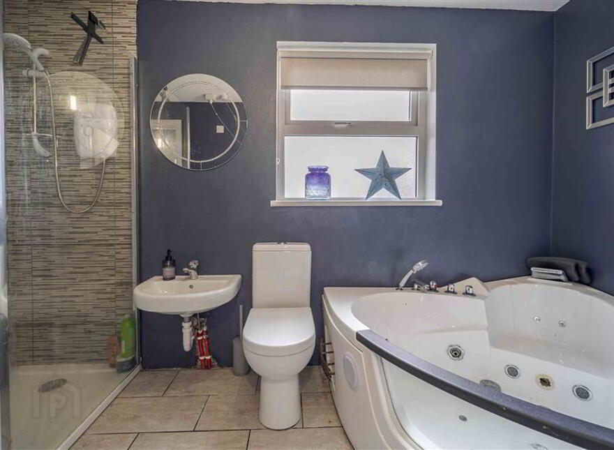 16 Kinallen Court, Kinallen, BT25 2DX