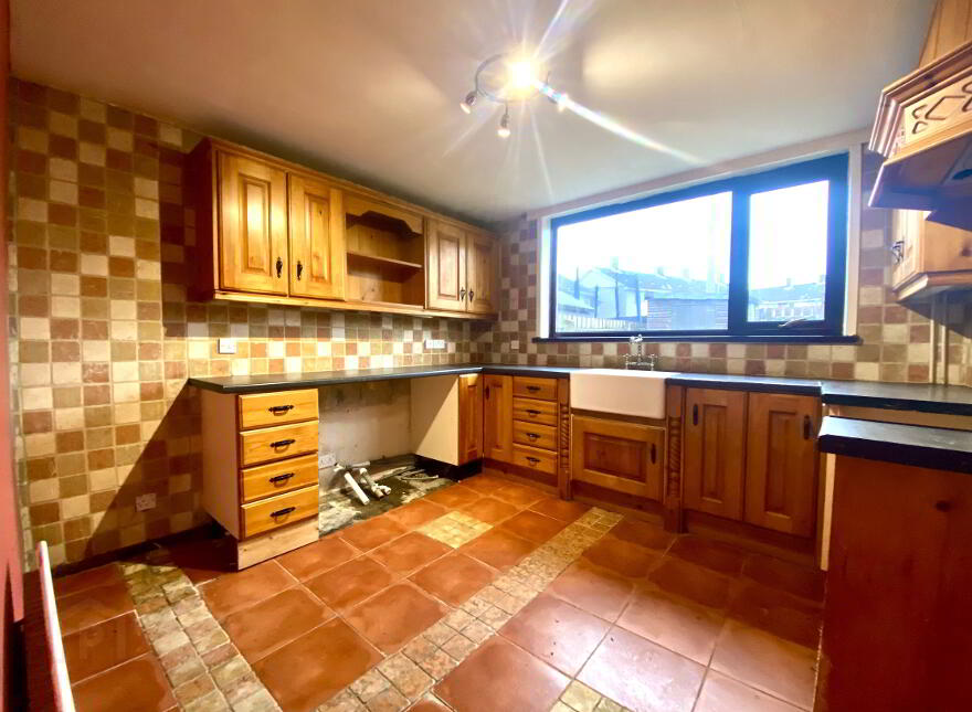 112 Salia Avenue, Carrickfergus, BT38 8NE