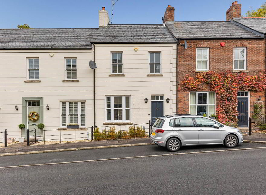 11 Kilwarlin Avenue, Hillsborough, BT26 6LQ photo