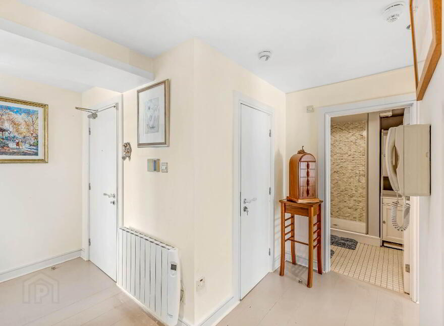 Apt, 8 Quartier Bloom, Bloom Lane, Ormond Quay Lower, Dublin, D01PY29