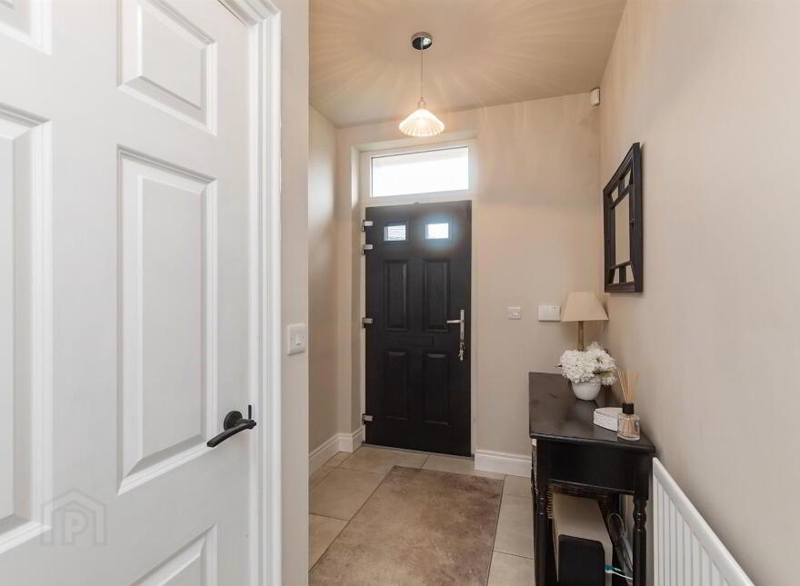 6 Blackwood Crescent, Newtownards, BT23 4XX