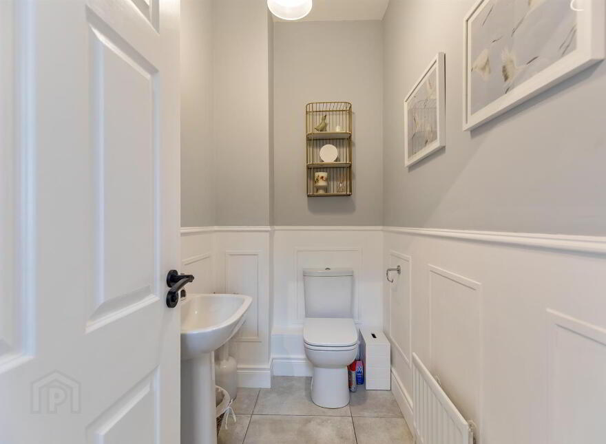 6 Blackwood Crescent, Newtownards, BT23 4XX